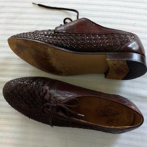 Man's Woven Leather Tie-up Shoes